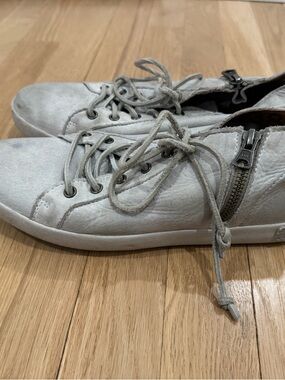 Blackstone JL24 sneaker size 38 womens Gray Suede Lace-Up Sneakers with Side Zip